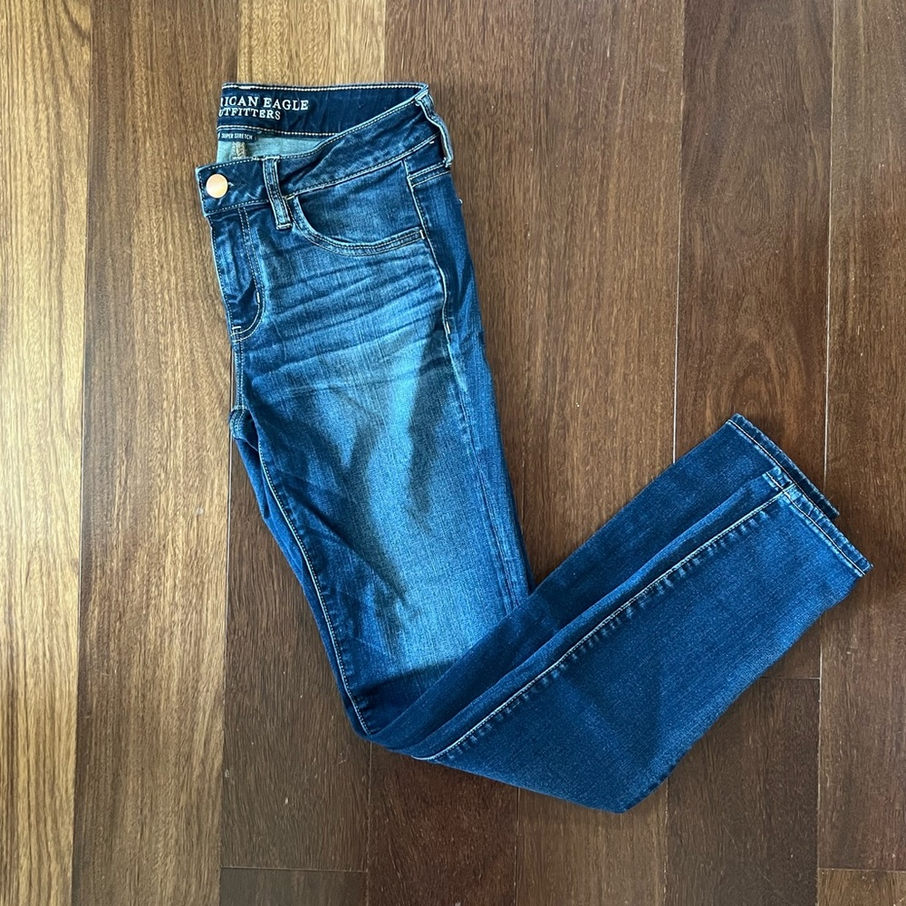 American Eagle Outfitters Women’s Dark Blue Jeggings